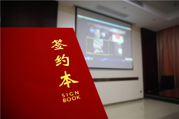 ʯ���f���A��X�W(xu��)У