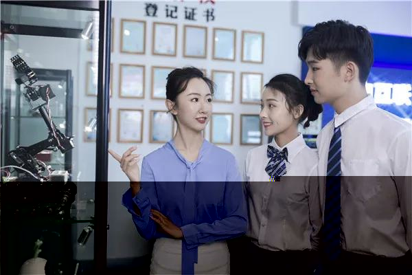 ʯ���f���A��X�WУ