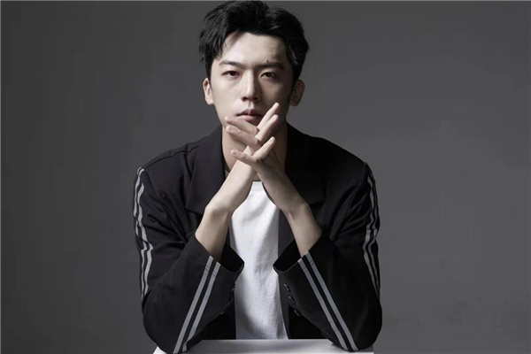 ʯ���f���A��X�WУ