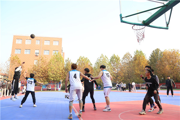 ʯ���f���A��X�WУ