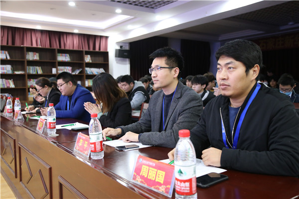 ʯ���f���A��X�WУ