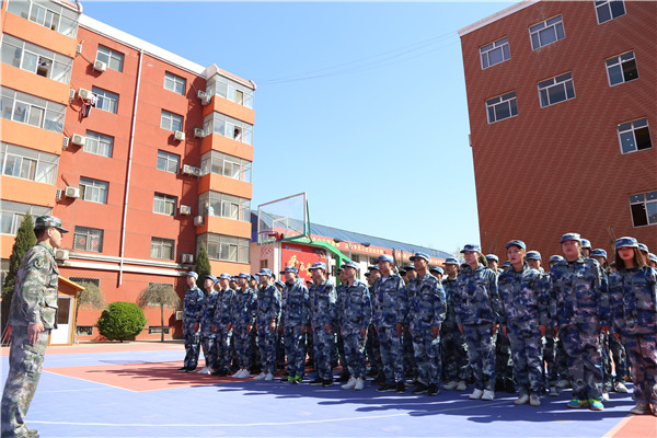 ʯ���f���A��X�W(xu��)У