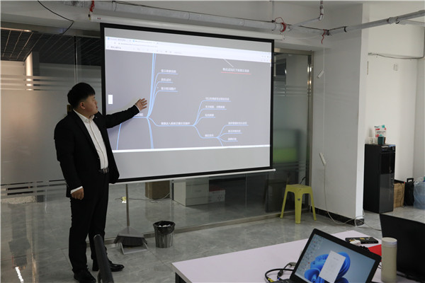 ʯ���f���A��X�W(xu��)У