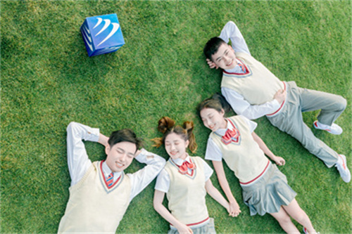 ʯ���f���A��X�W(xu��)У