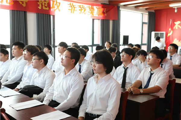 ʯ���f���A��X�WУ