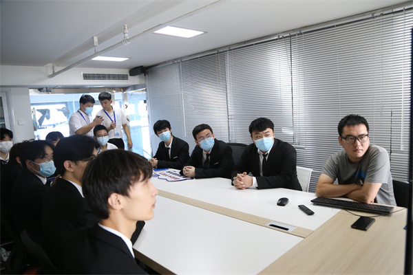 ʯ���f���A��X�W(xu��)У