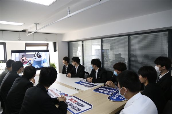 ʯ���f���A��X�W(xu��)У