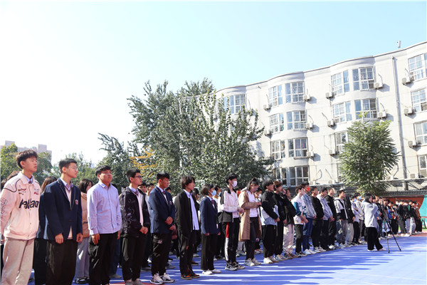 ʯ���f���A��X�W(xu��)У