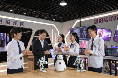 ʯ���f���A��X�W(xu��)У