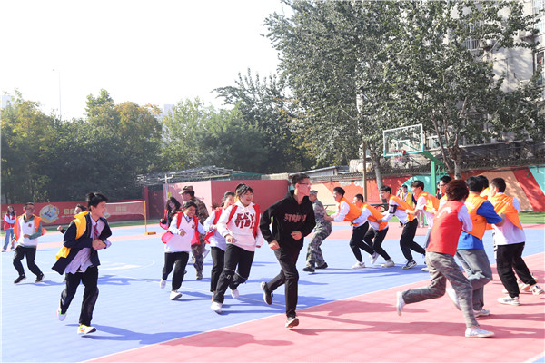 ʯ���f���A��X�W(xu��)У