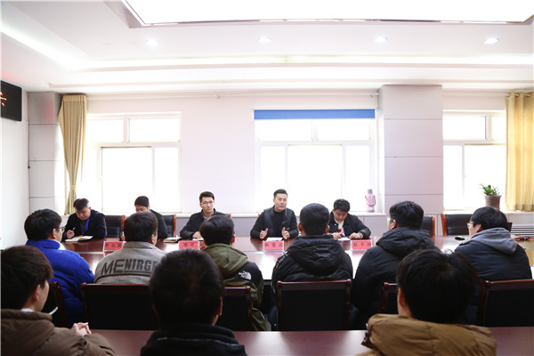 ʯ���f���A��X�WУ