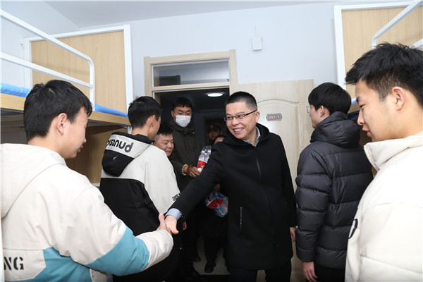 ʯ���f���A��X�WУ