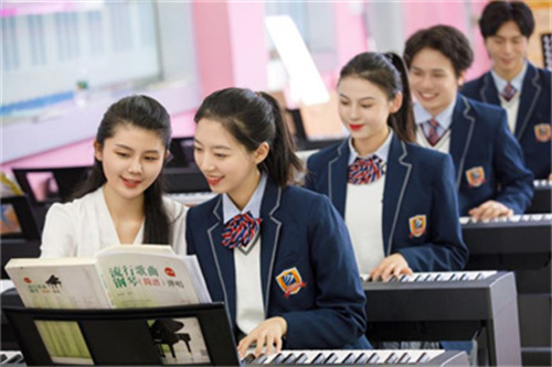 ʯ���f���A��X�W(xu��)У