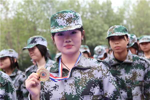 ʯ���f���A��X�W(xu��)У