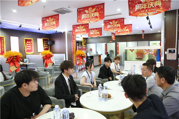 ʯ���f���A��X�W(xu��)У