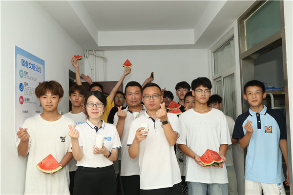 ʯ���f���A��X�W(xu��)У