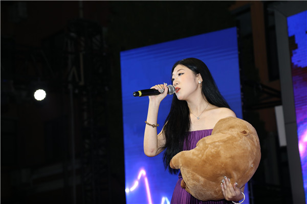 ʯ���f���A��X�W(xu��)У