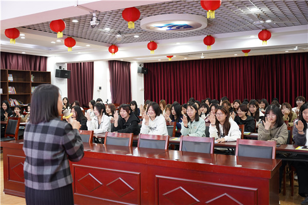 ʯ���f���A��X�WУ