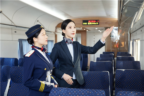 ʯ���f���A��X�W(xu��)У